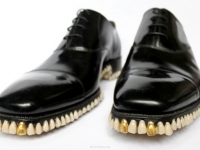 teethshoes06